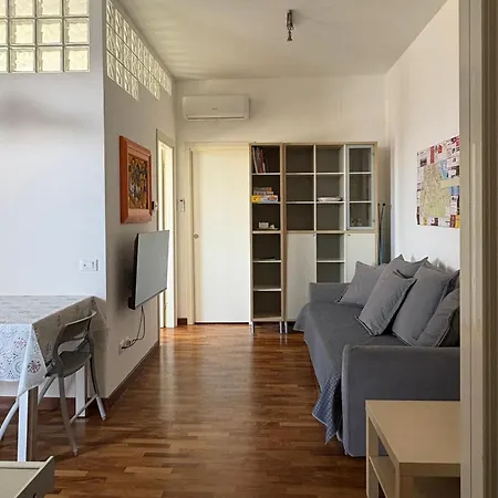 Casa Di Julia A 300m Da Universita E Tribunale