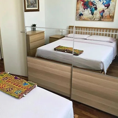 Casa Di Julia A 300m Da Universita E Tribunale Пескара