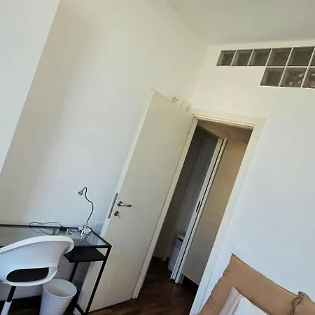 Casa Di Julia A 300m Da Universita E Tribunale Апартаменты Пескара