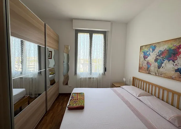 Casa Di Julia A 300m Da Universita E Tribunale Apartamento