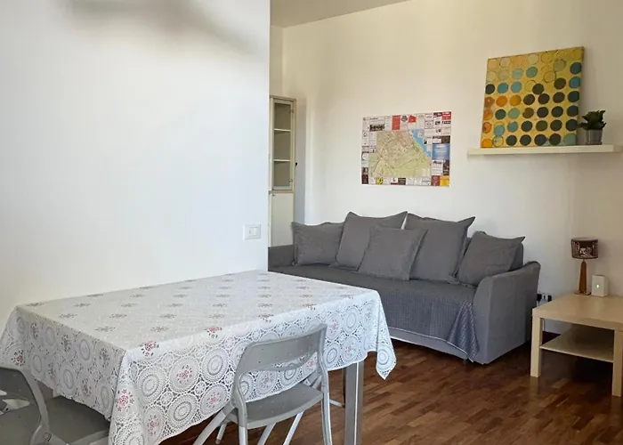 Casa Di Julia A 300m Da Universita E Tribunale Apartamento *